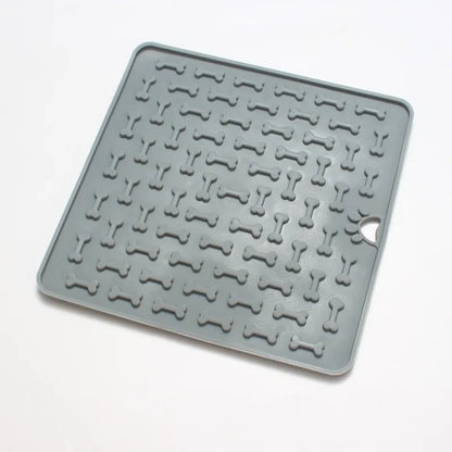 Pet Supplies Silicone Pet Licking Mat Cat Anti-choking With Slow Food Bowl Puppy Bath Distracted Licking Plate Cutlery